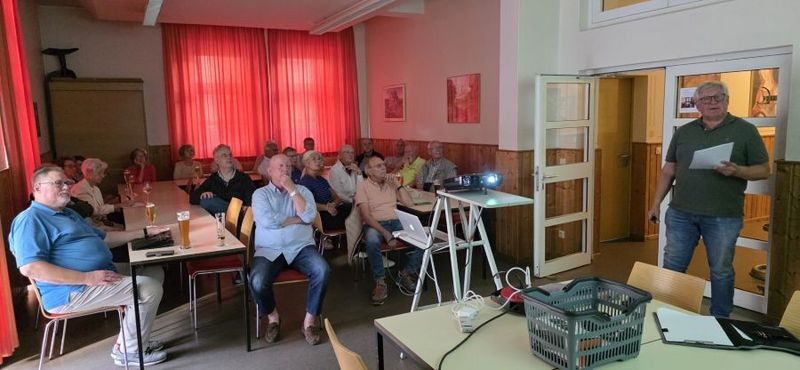 Monatsversammlung 10.7.25